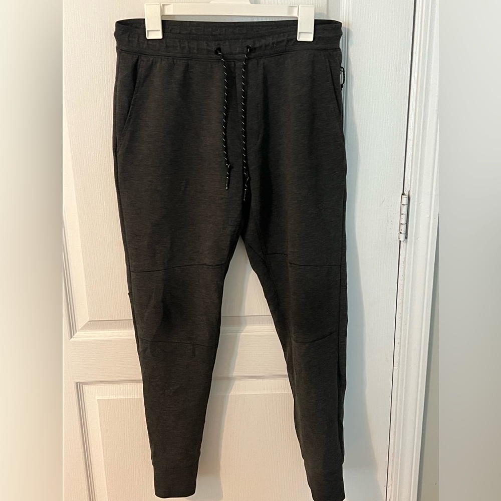 American Eagle Black Joggers with Tapered Legs and Drawstring Waist